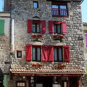  Inn L'auberge De